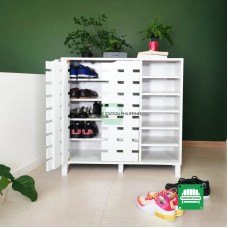 Cabbie Shoe Cabinet in White Color